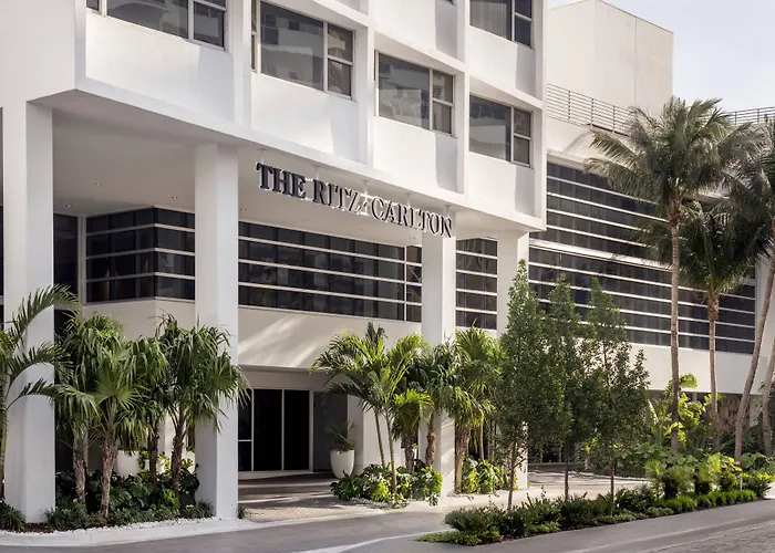 Top-Rated Oceanfront Hotels in Miami Beach