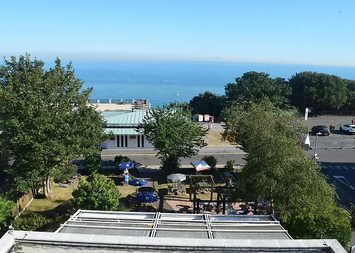 Hotels on the Leas in Folkestone: Your Perfect Stay in Folkestone