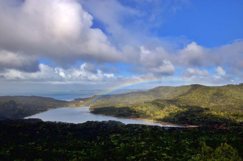 Arcobaleno sul Waitakere Range np-Auckland cosa vedere in 24 ore
