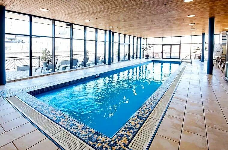 Le Square Phillips Hotel And Suites